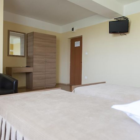 Hotel Pandora Sport Fokszany Zewnętrze zdjęcie