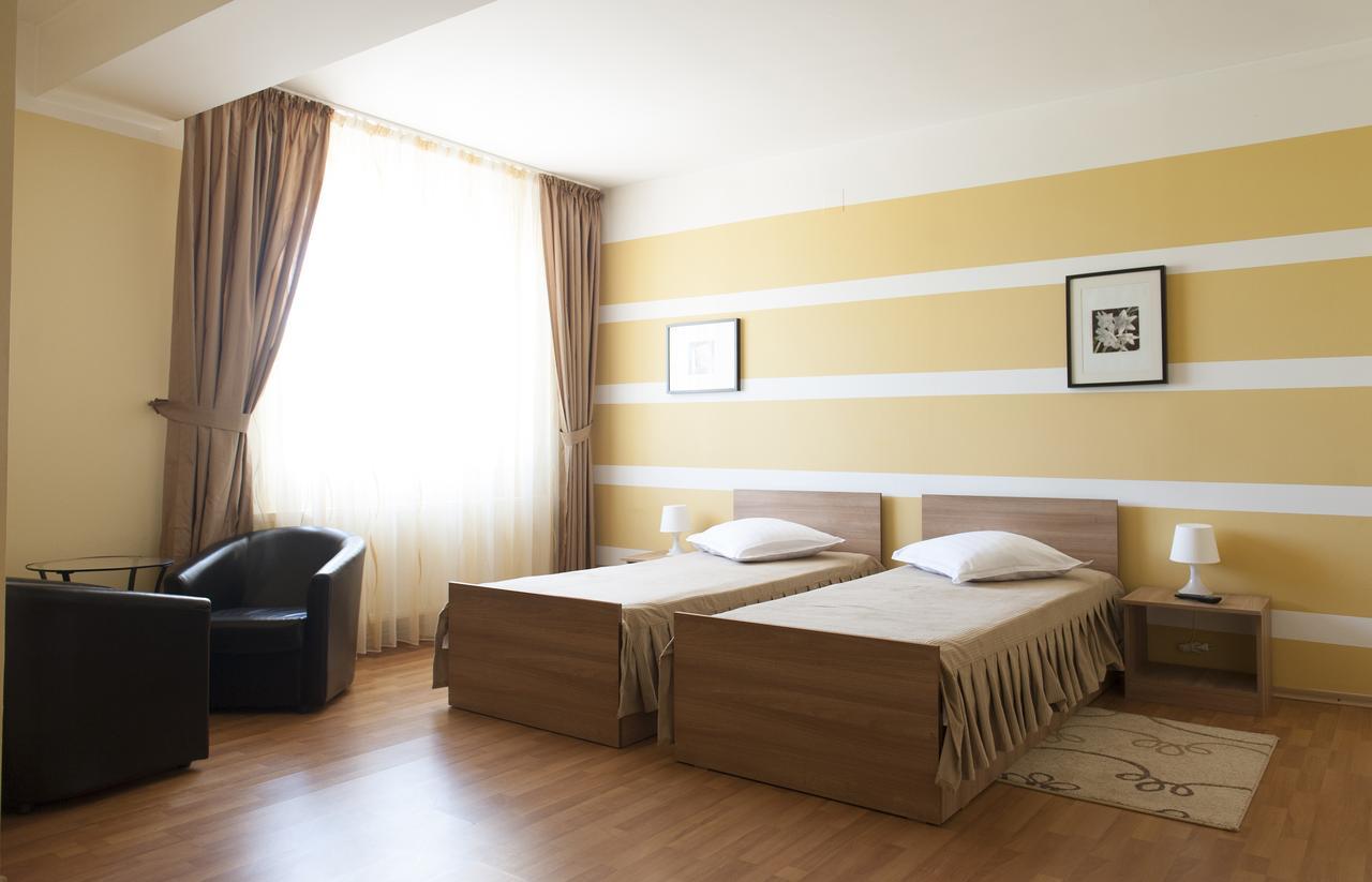 Hotel Pandora Sport Fokszany Zewnętrze zdjęcie